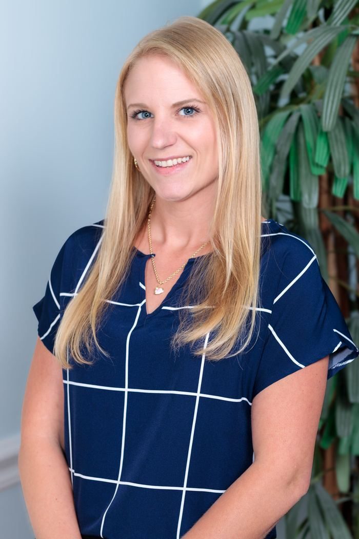 A member of the RegenOrtho Palm Beach care team